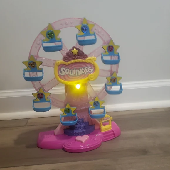 Squinkies Carnival Ferris Wheel Lights & Sounds - Picture 2 of 2